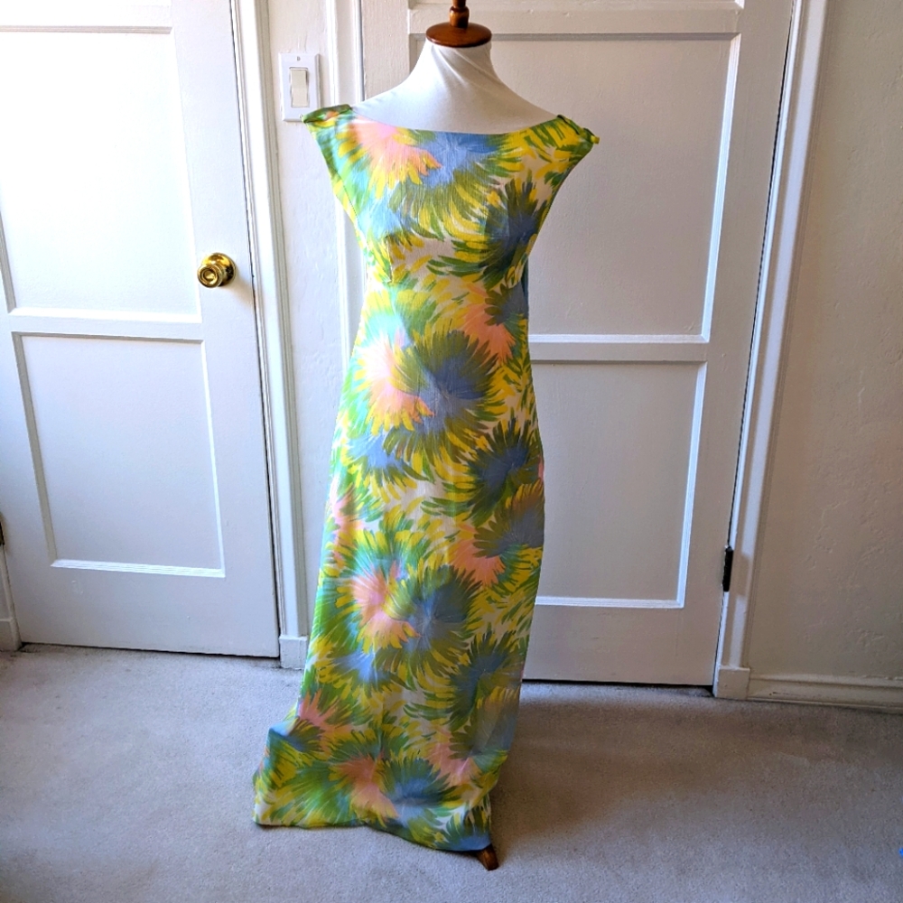 The House Of Bianchi Vintage Multicolor Floral Long Sleeve Dress